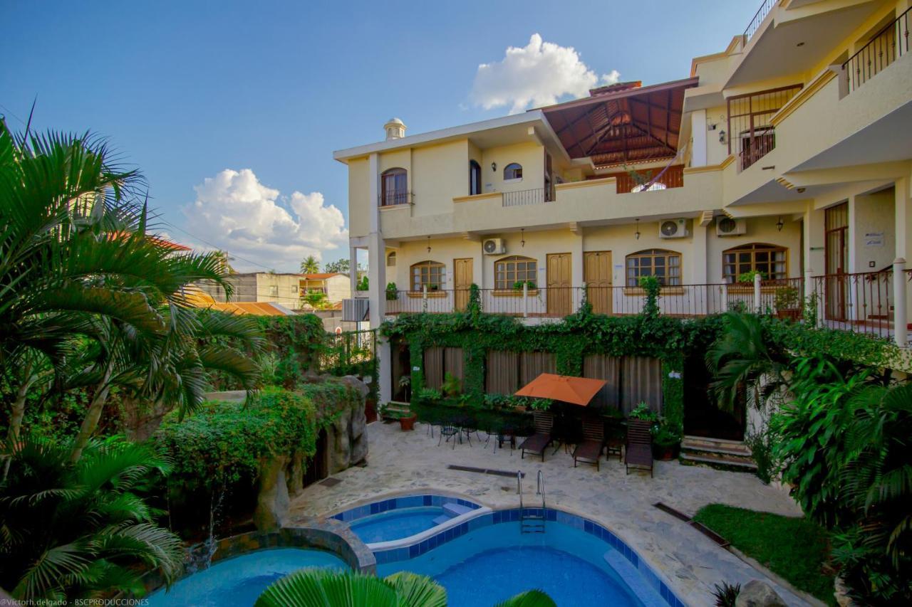 פלורס Hotel Quinta Maya מראה חיצוני תמונה