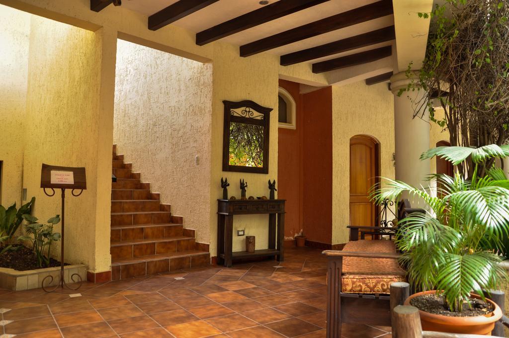 פלורס Hotel Quinta Maya מראה חיצוני תמונה